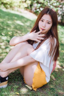 史莱姆钻进胡桃的肚子变大
